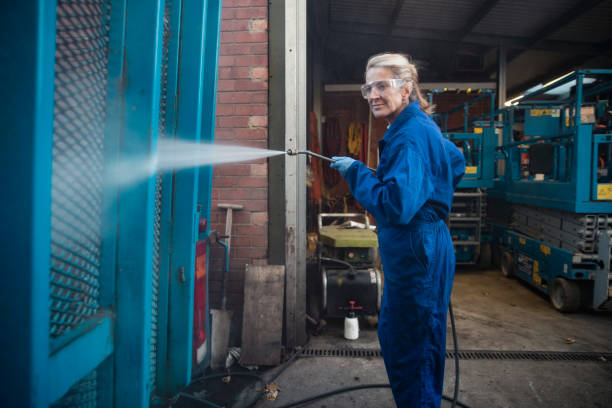  Loogootee, IN Pressure Washing Pros
